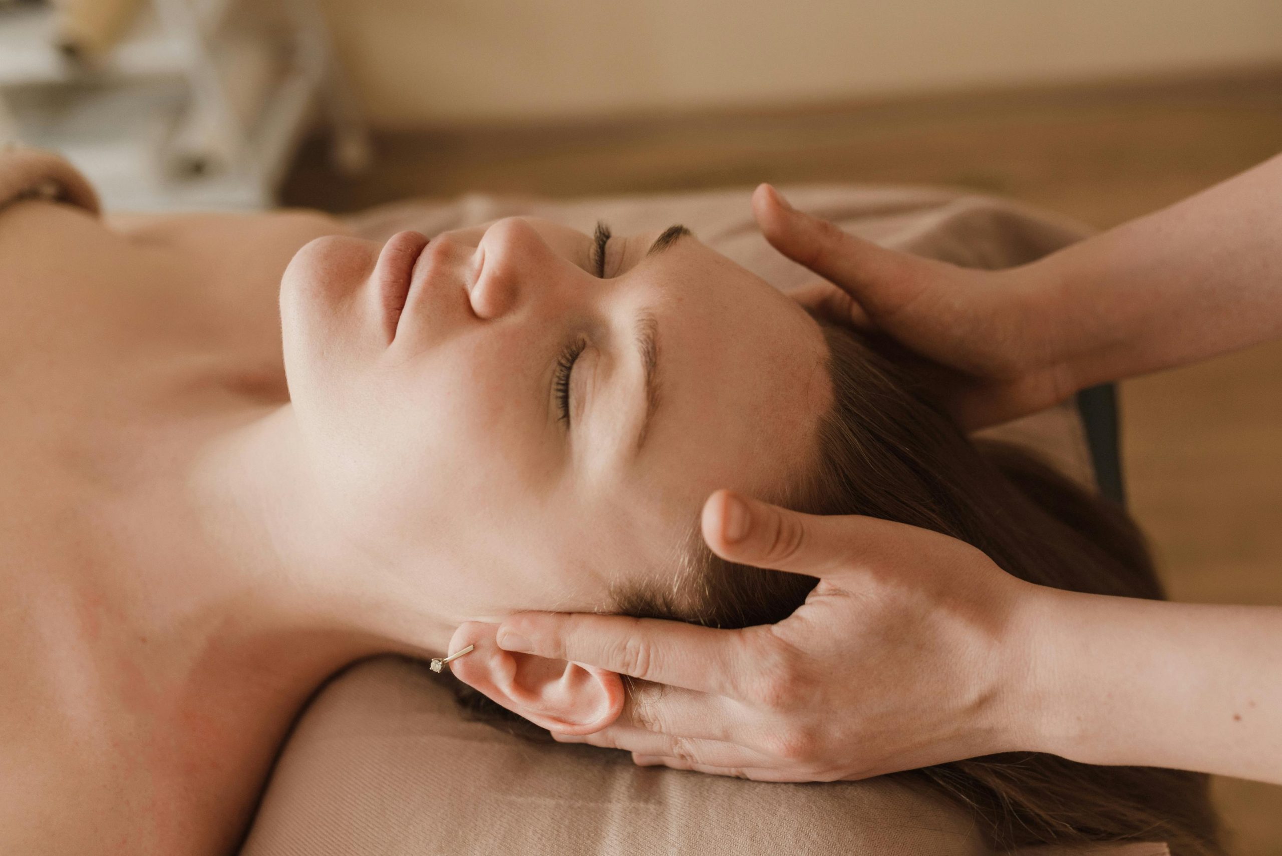 scalp massage at Charlotte Acu Bodywork
